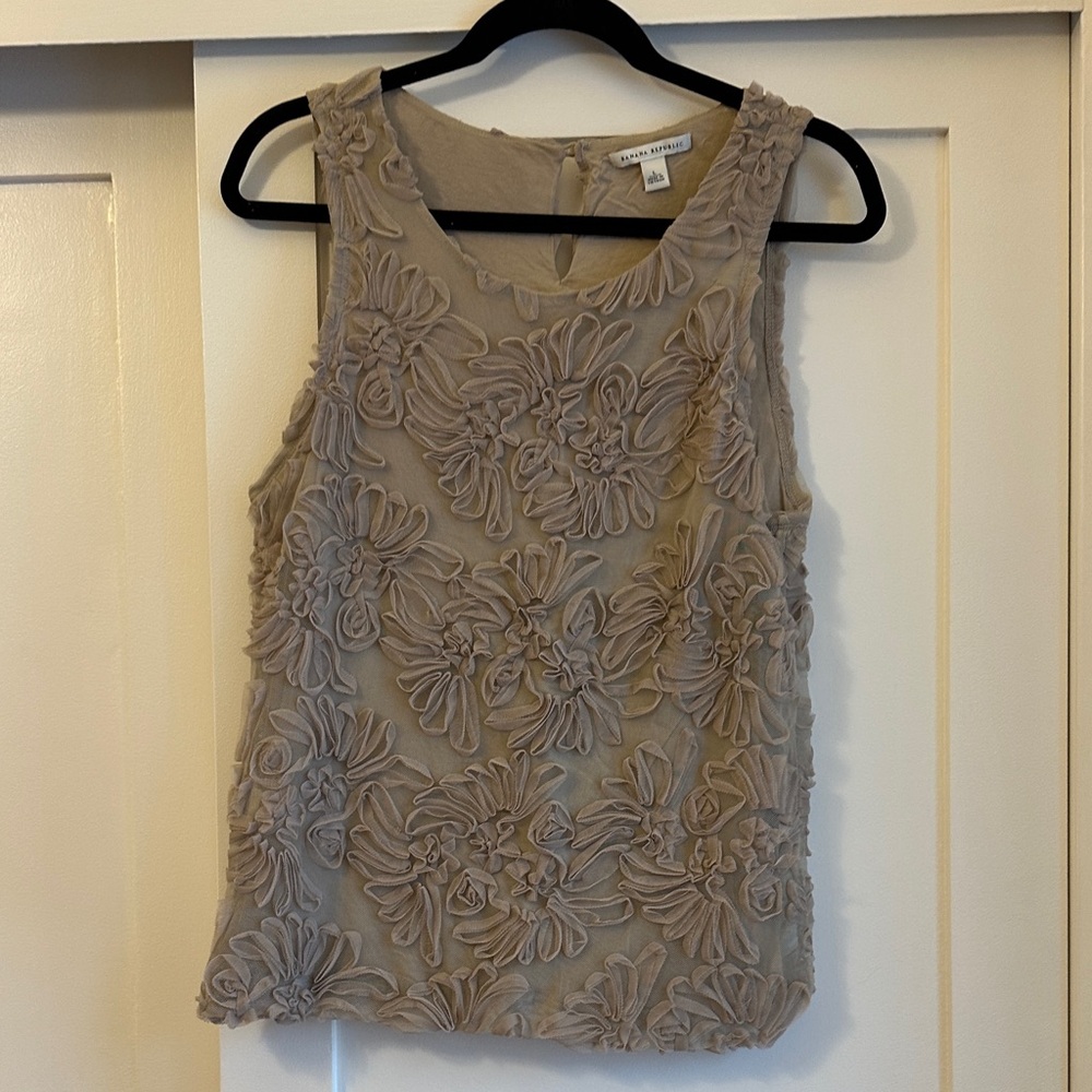 Banana Republic Beige Floral Textured Blouse